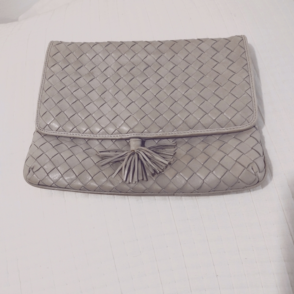 Bottega Veneta Authentic clutch /potential shoulder crossbody bag